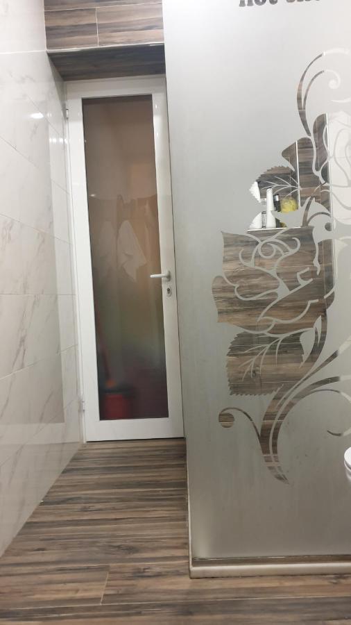 شقة Cozy Nest Ledi تيرانا المظهر الخارجي الصورة