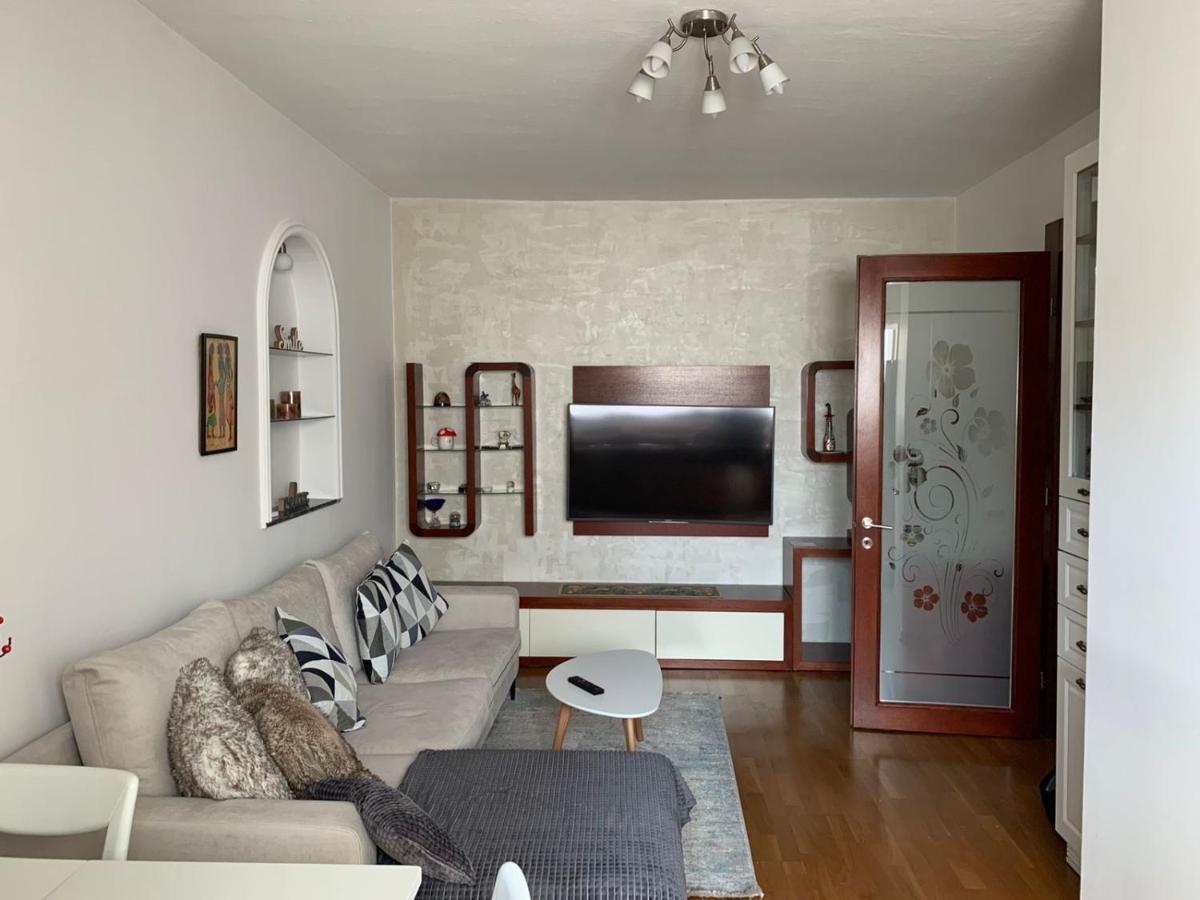 شقة Cozy Nest Ledi تيرانا المظهر الخارجي الصورة