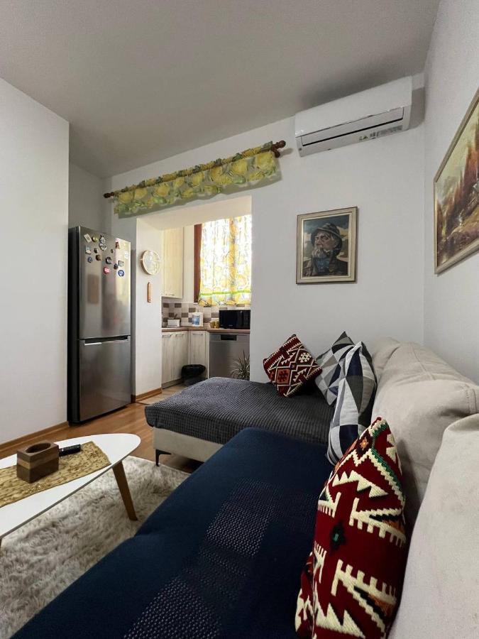 شقة Cozy Nest Ledi تيرانا المظهر الخارجي الصورة